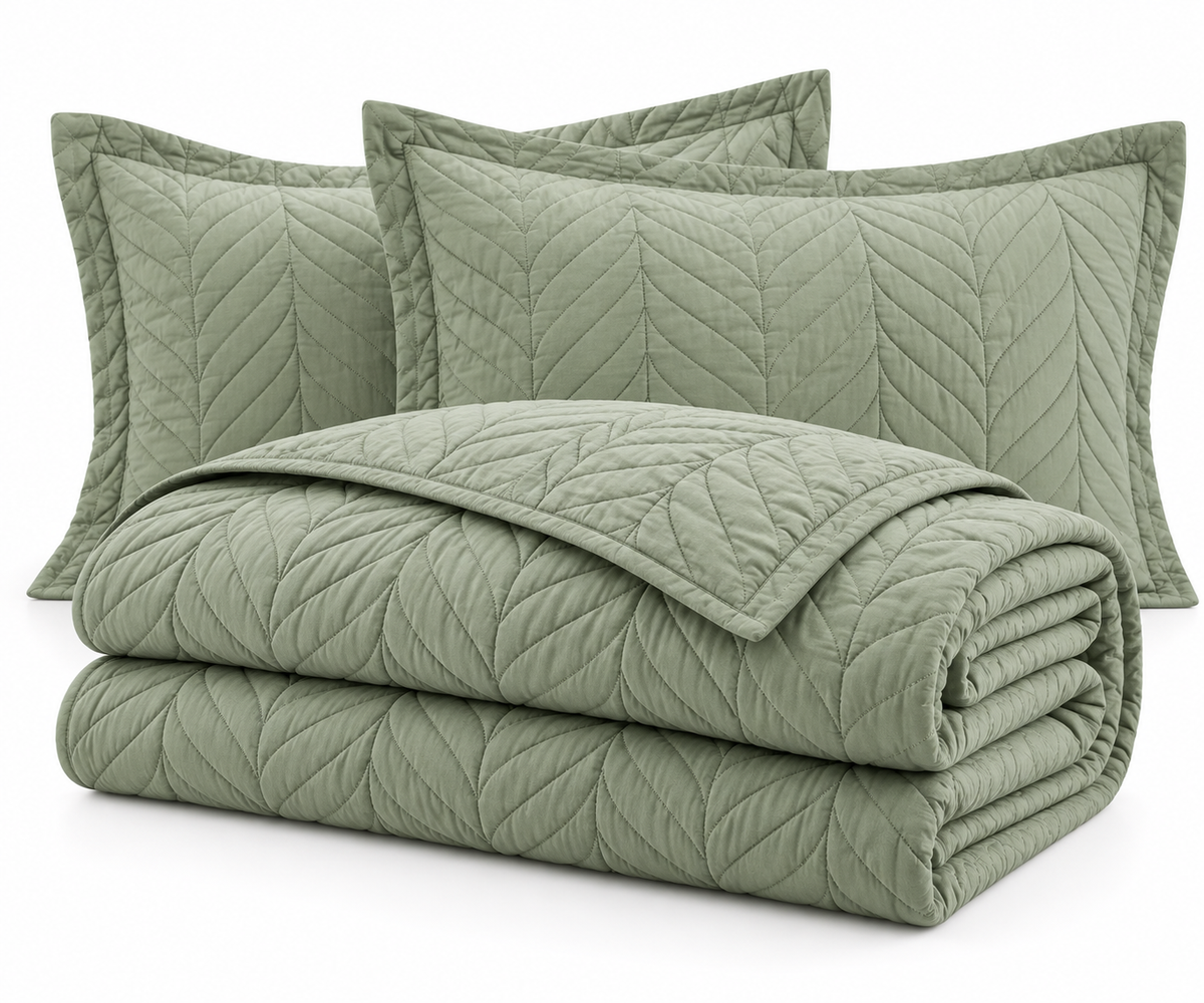 Lightweight Quilted Bedspread Set